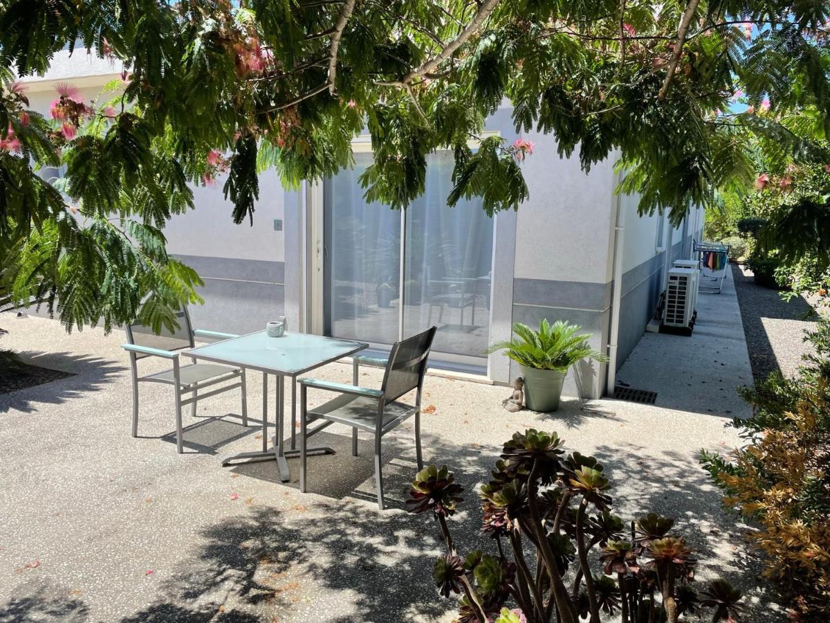 Chambre Luxe Dans Villa De Standing Avec Piscine, Acces Discret Et Independant, Terrasse Arboree Et Parking Prive Ла-Валетт-дю-Вар Экстерьер фото