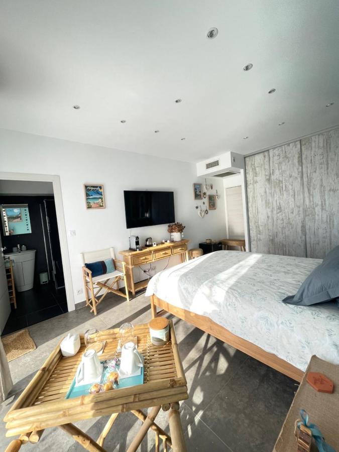 Chambre Luxe Dans Villa De Standing Avec Piscine, Acces Discret Et Independant, Terrasse Arboree Et Parking Prive Ла-Валетт-дю-Вар Экстерьер фото